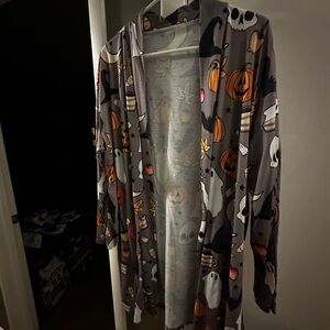 Halloween-Themed Gray Cardigan